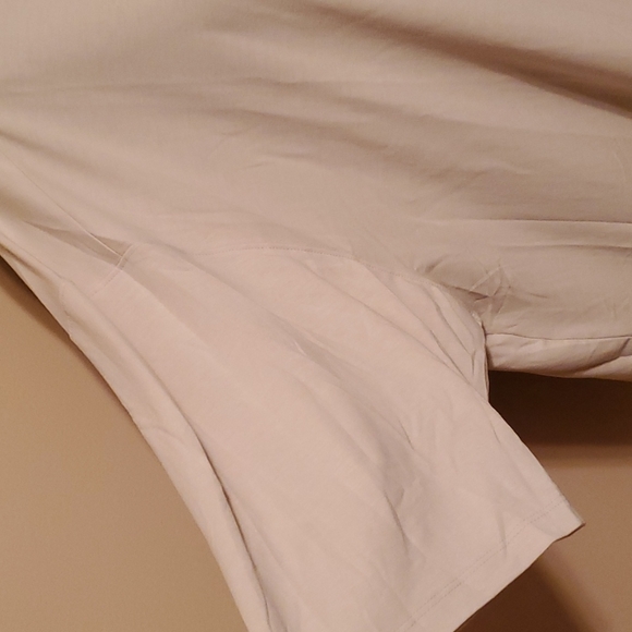 Top - Picture 2 of 3